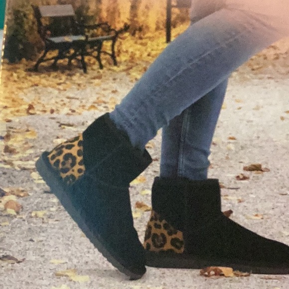 Serra Ladies Suede Boots - Picture 1 of 5